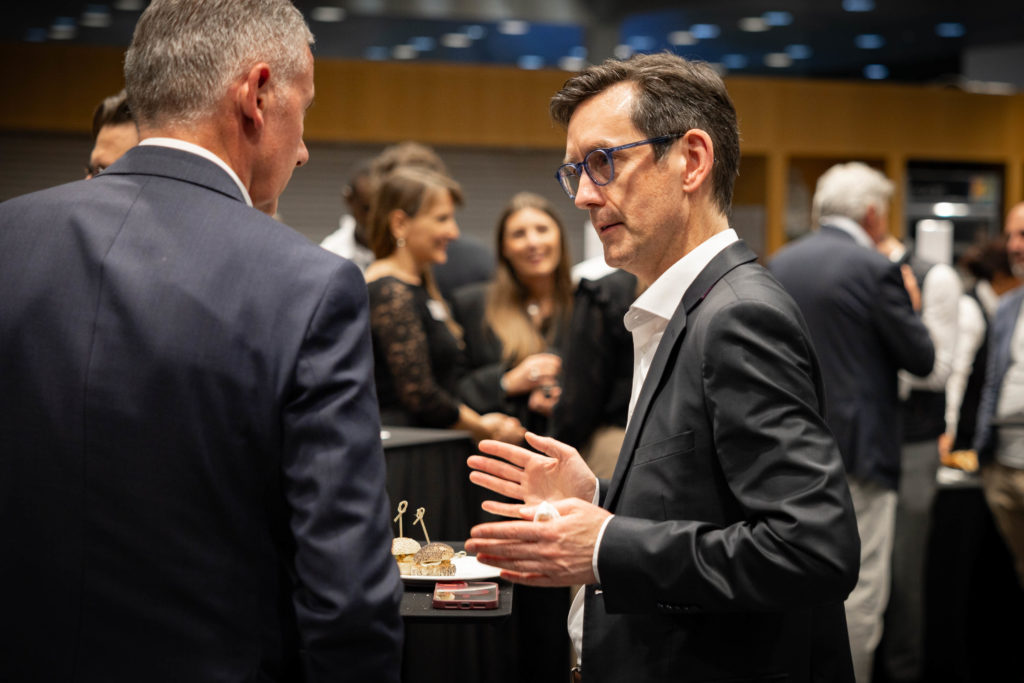 Accueil strategis aperitif soir 15